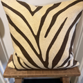 Wendekissen „Zebra Embroidery“