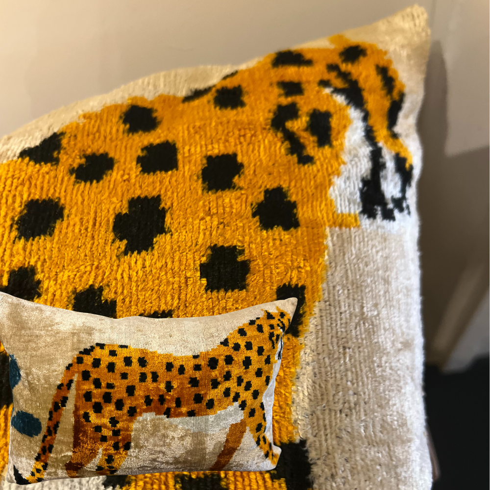 Seidenkissen „Leopard“ – exotische Eleganz für Ihr Zuhause