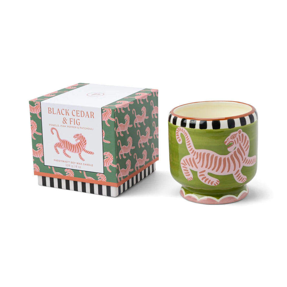 „Black Cedar & Fig“ Duftkerze in handbemalter Keramik – Tiger ♡