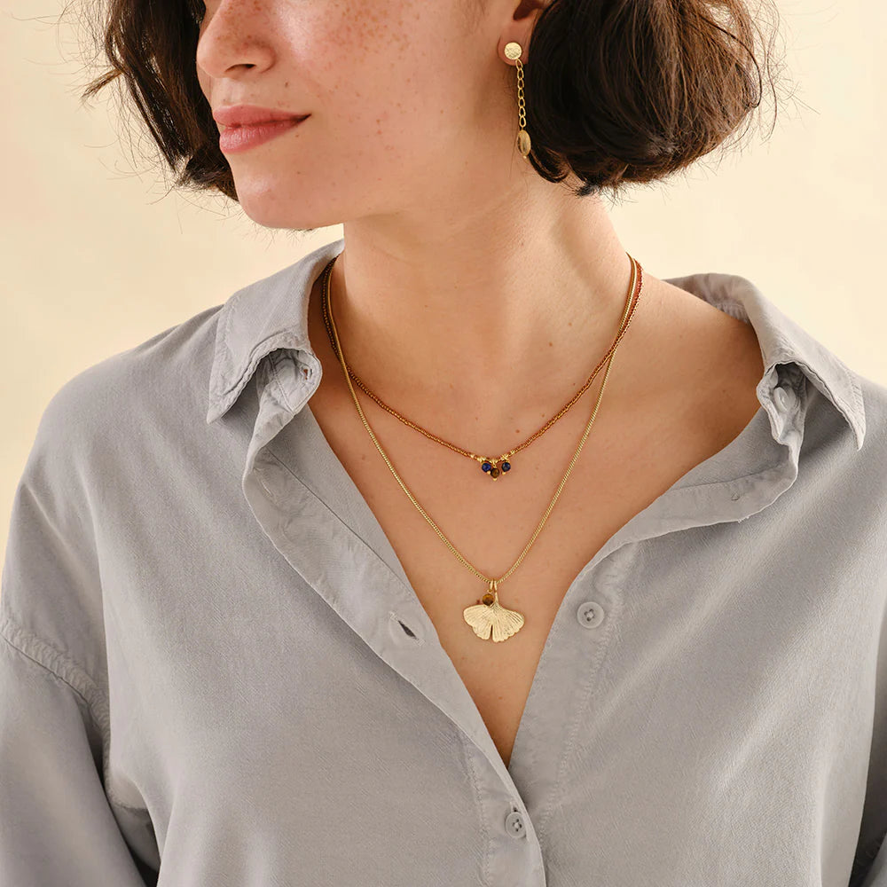 Halskette „Imagine“ – Ginkgo & Tigerauge in Balance