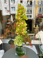 Florales Arrangement von Rosa & Grün