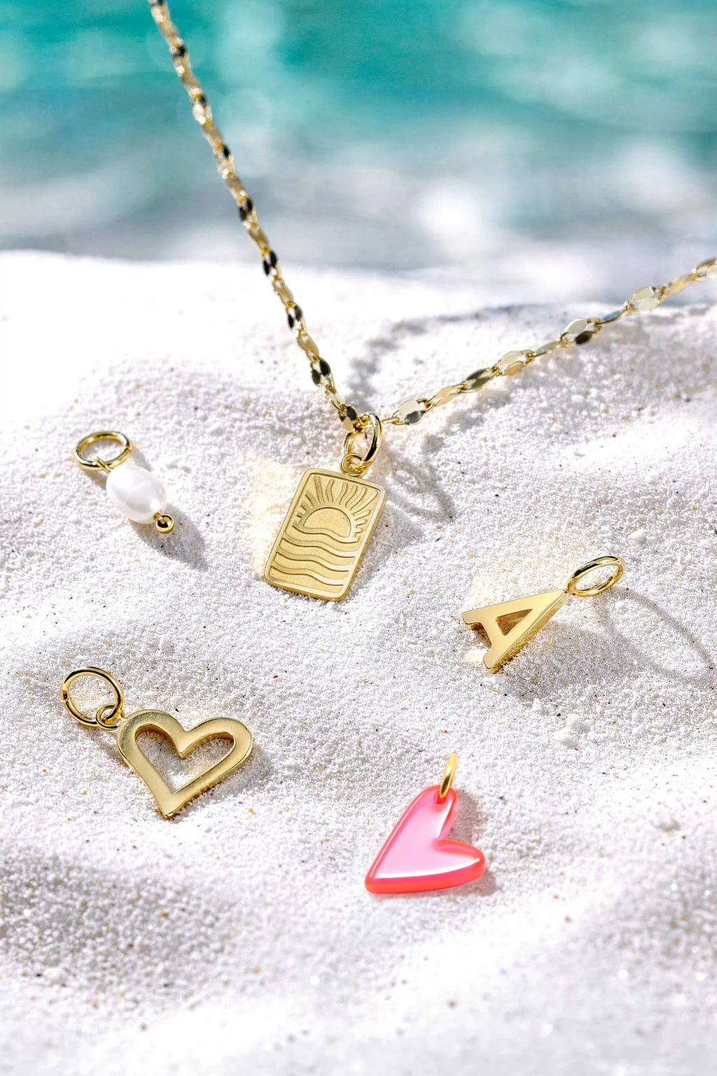 CHARM - HEY PRETTY - Gold NEON