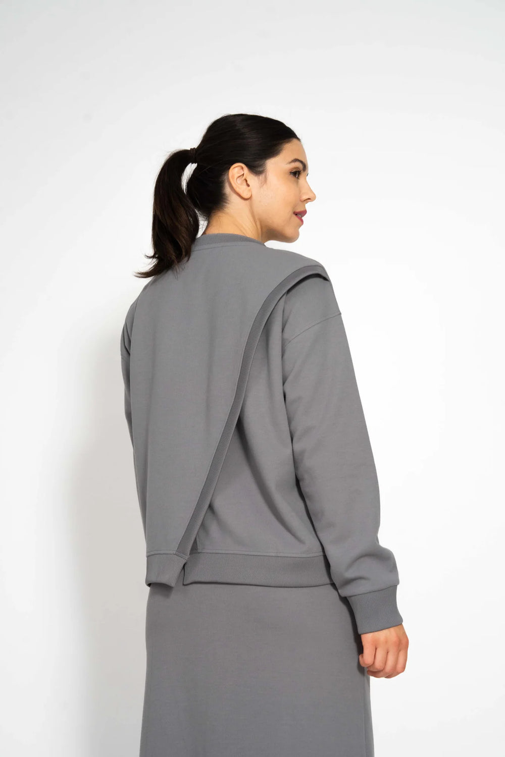 Sweater PIO – GRAU