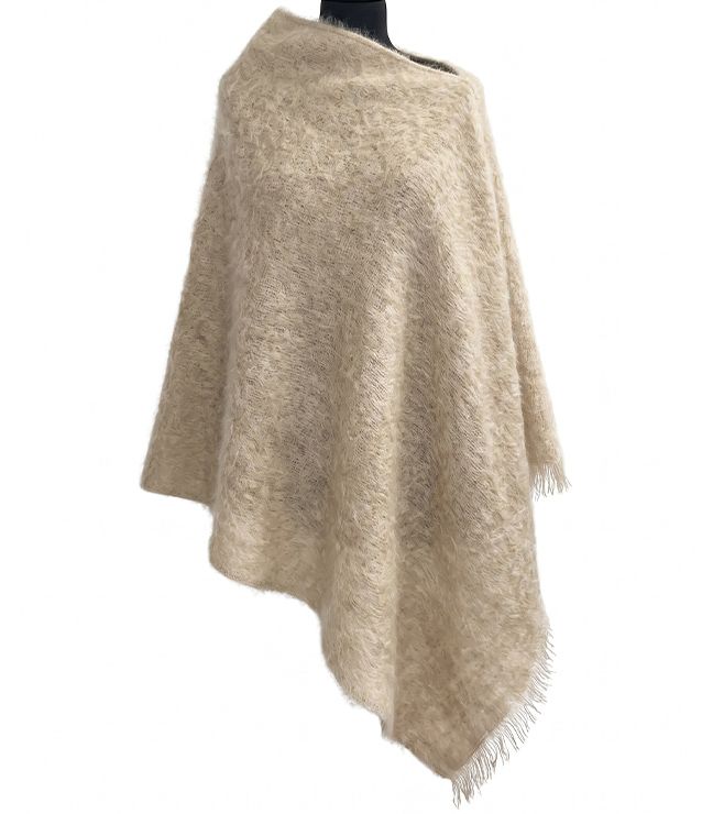 Mohair-Cape von Brun de Vian-Tiran in Grès – Produktansicht