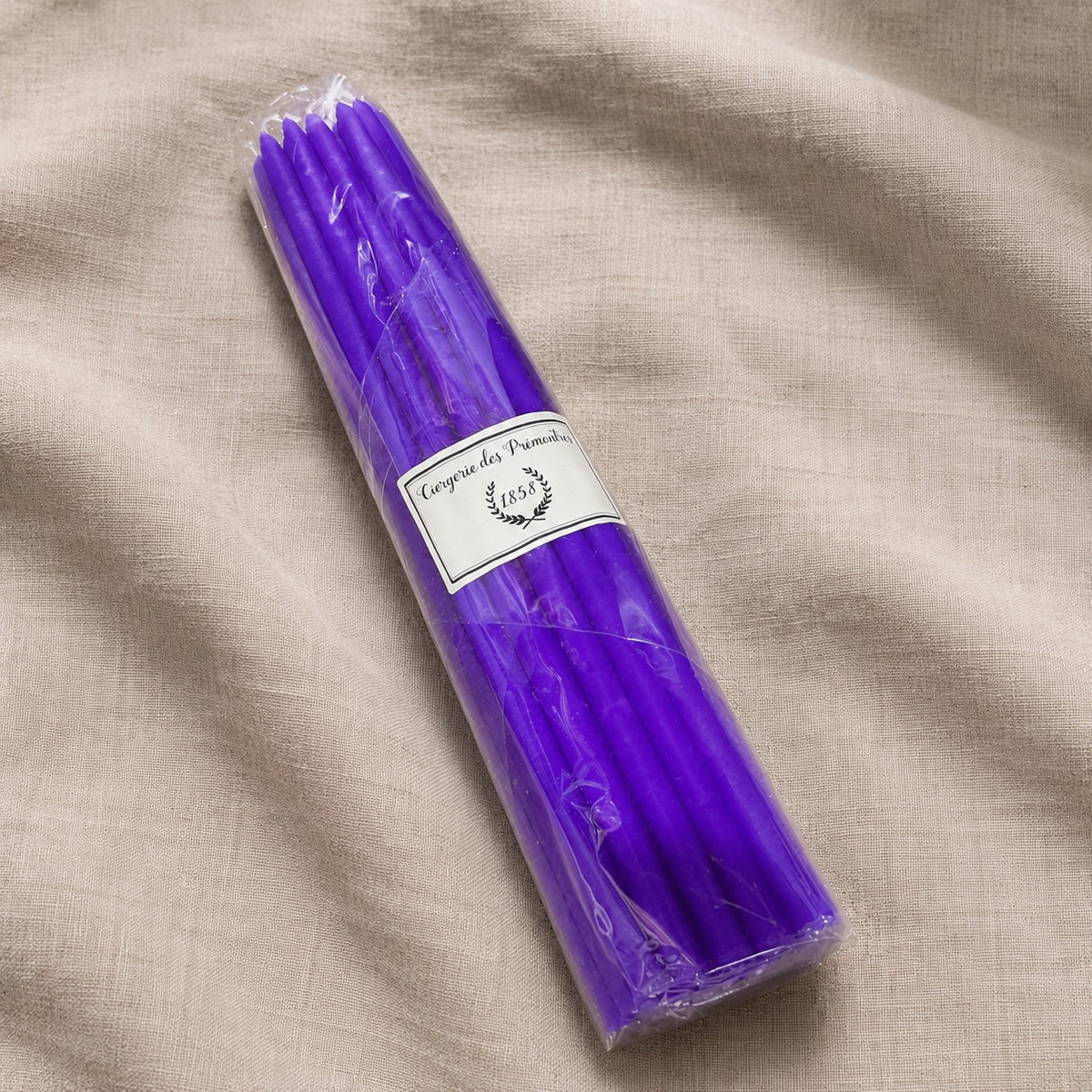 Dünne Stabkerzen 30 cm · 25er-Set – Lila von La Ciergerie des Prémontrés
