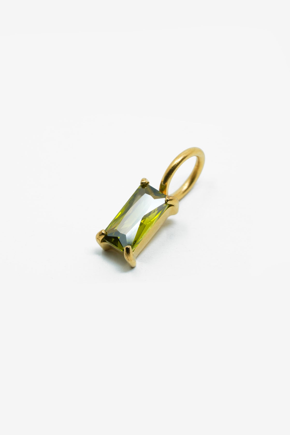 Goldener Geburtsstein-Charm für August