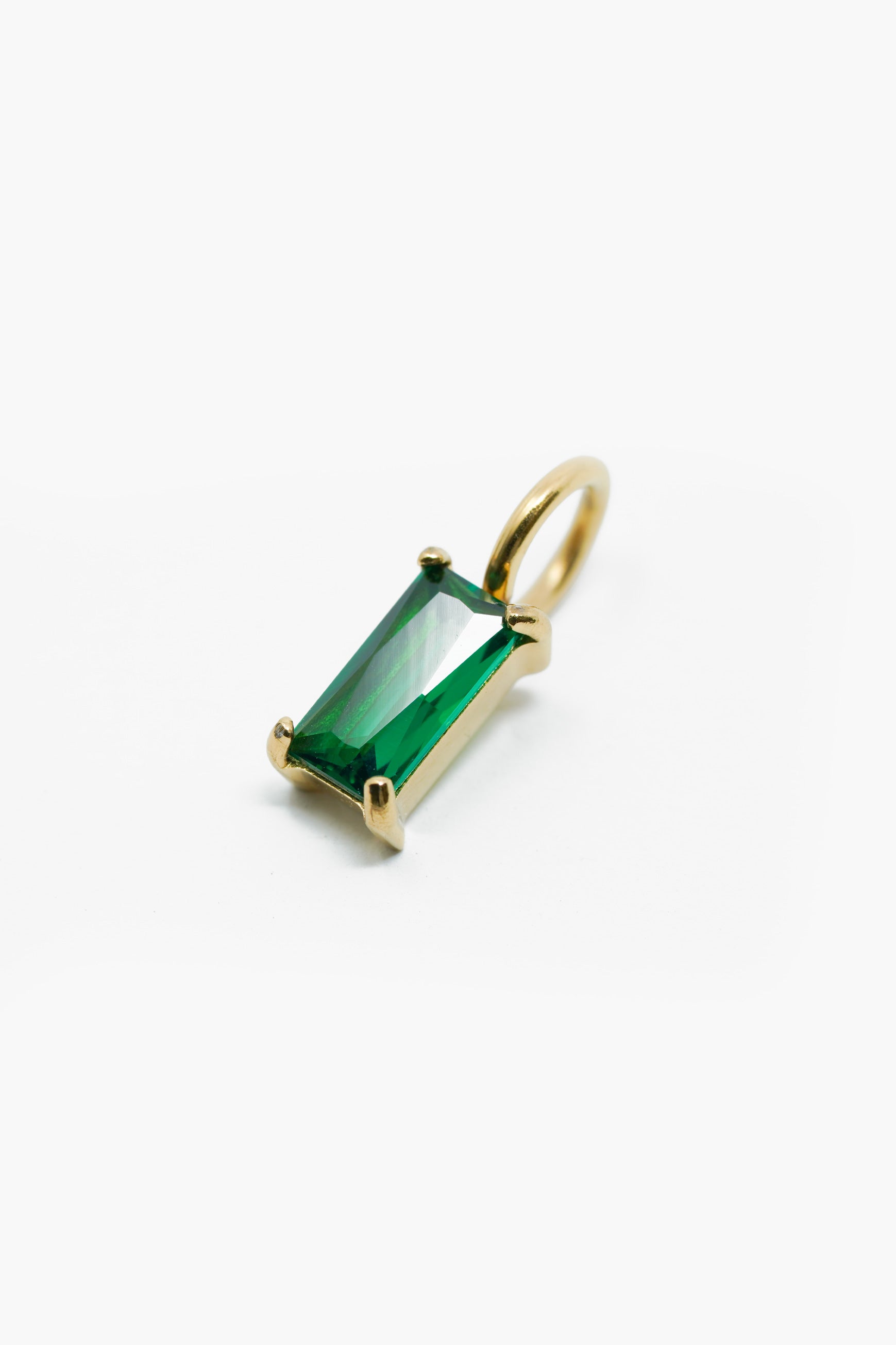 Goldener Geburtsstein-Charm für Mai