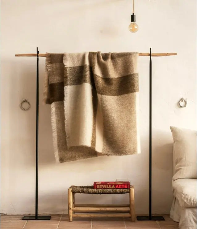 Mohair-Plaid Carreaux Pyrenees – Wohnansicht