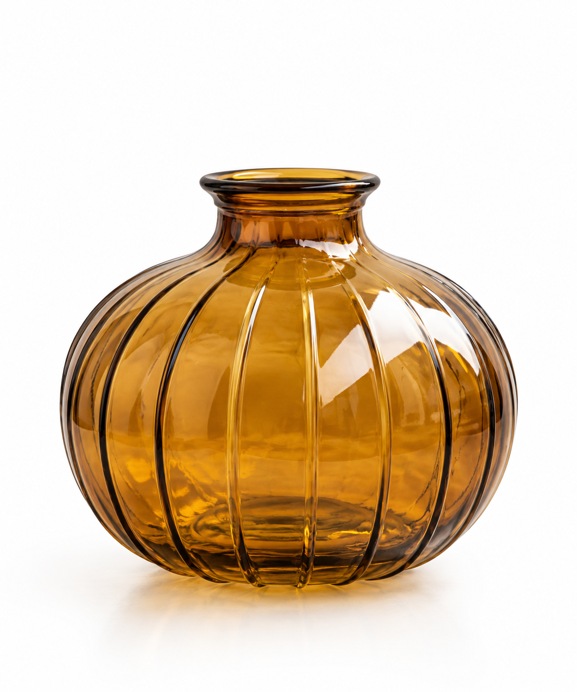 Bauchige Vase mit Rillen – Amber – Produktansicht