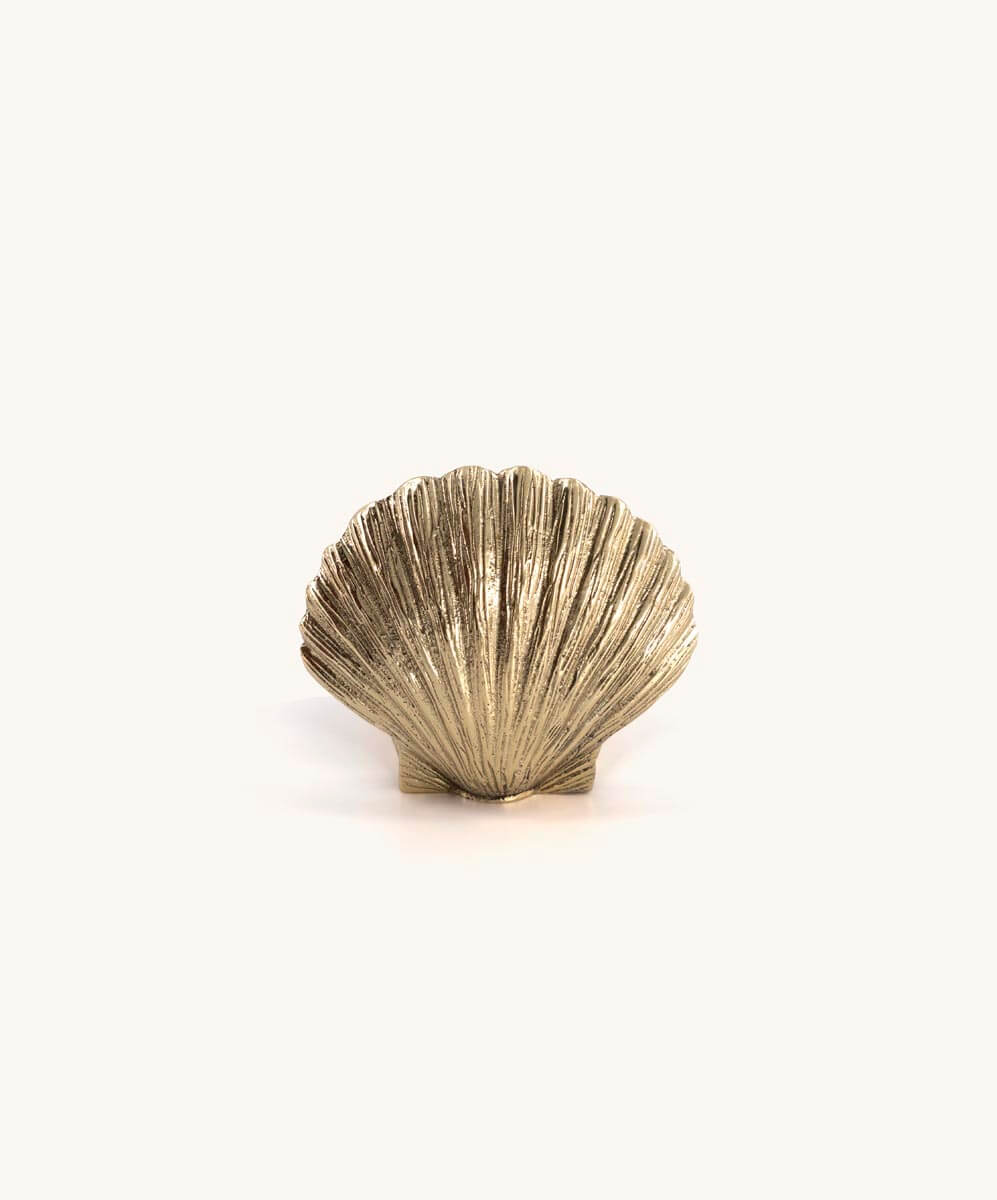 Lueur Candle Holder – handgefertigt aus recyceltem Messing
